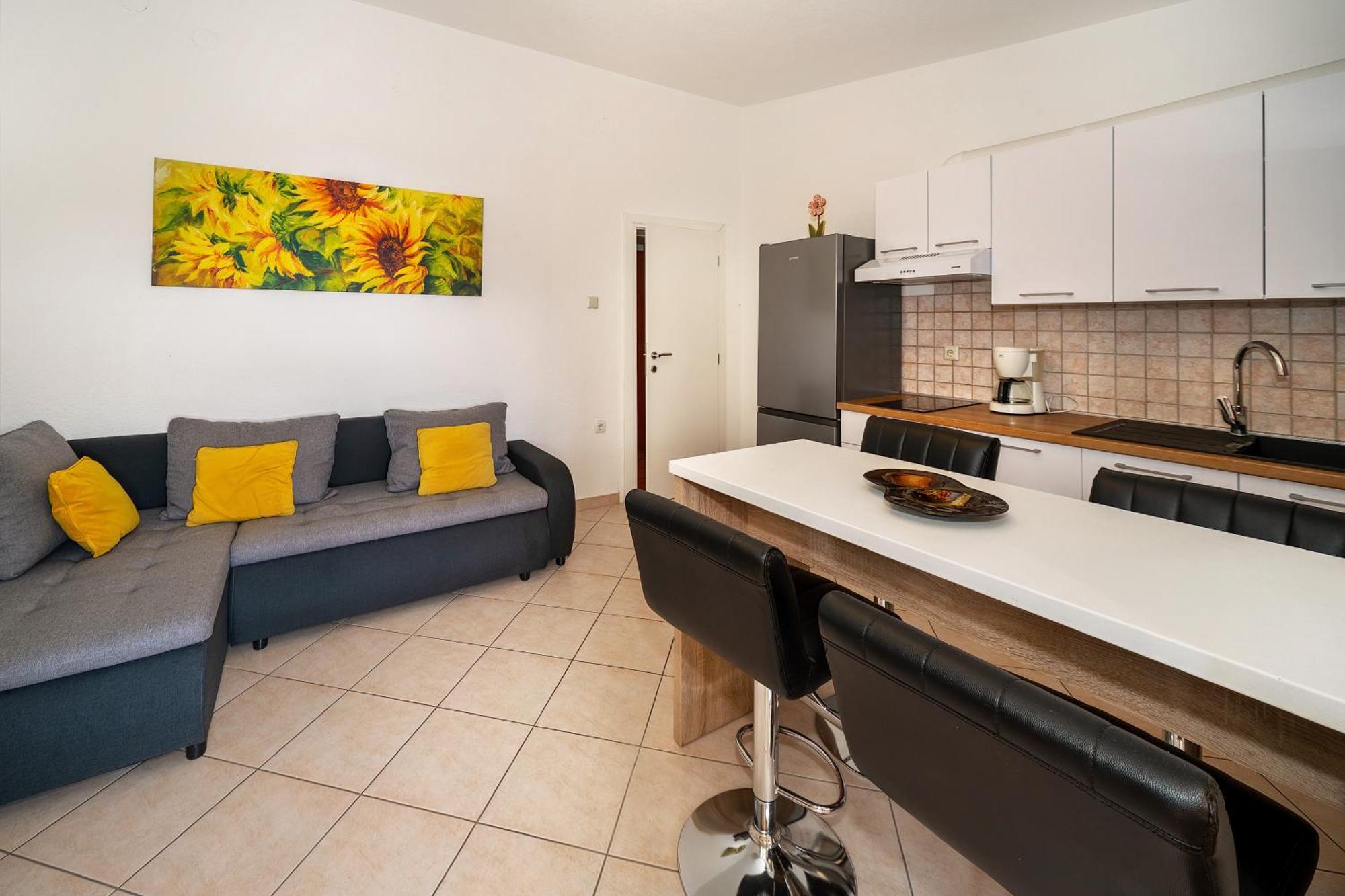 Apartments Dujmovic With Terrace Baška Εξωτερικό φωτογραφία